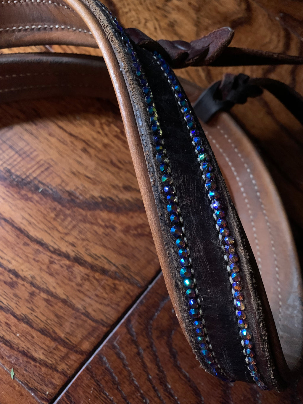Bling tie down